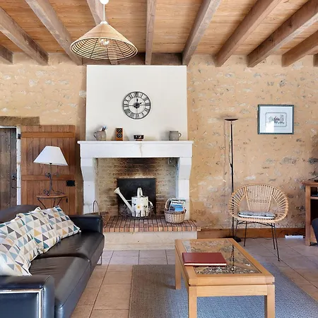 Holiday home Les Gallinaces