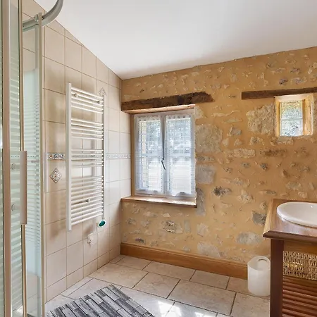 Les Gallinaces Holiday home Lusignan
